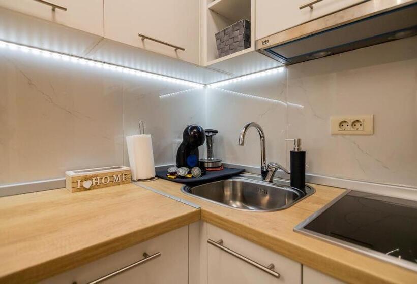 Vila Pekovic Blue Apartman Pama