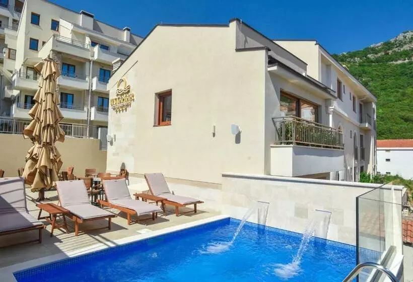Vistamar Hotel & Apartments