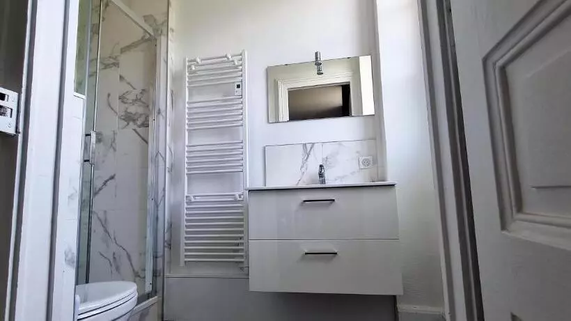 Vittel Studio Neuf En Centre Ville Idéal Curiste