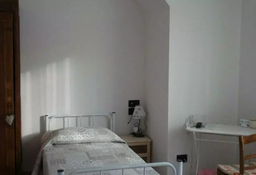 ベッドアンドブレックファースト Ai Pianai