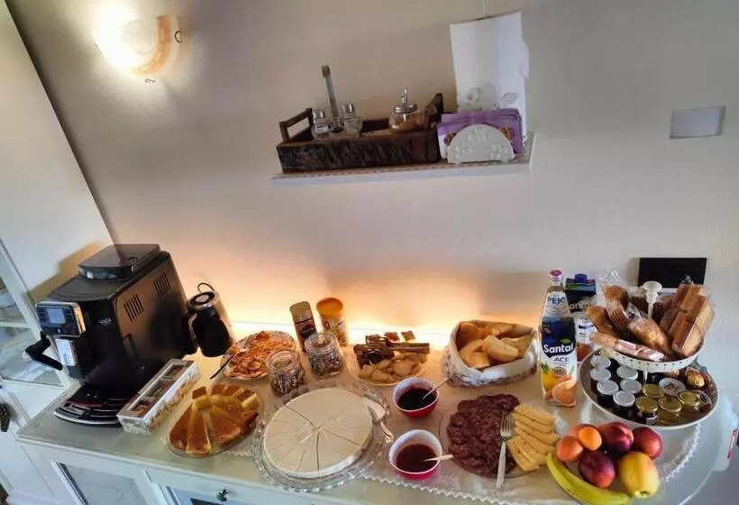 ベッドアンドブレックファースト Ai Pianai