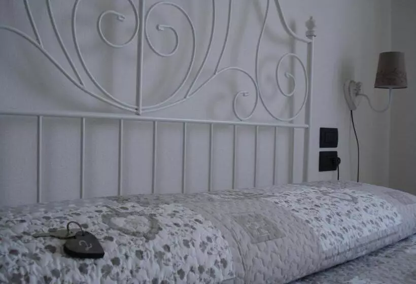 ベッドアンドブレックファースト Ai Pianai