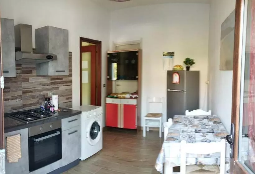 Aamiaismajoitus (B&B) Casa Vacanzeil Bouganville
