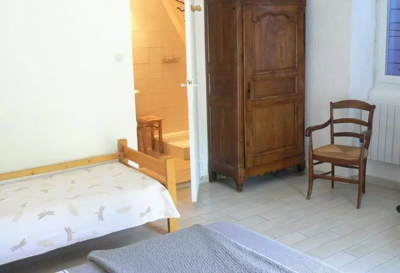 ベッドアンドブレックファースト Chambre D Hôtes Lou Couradou