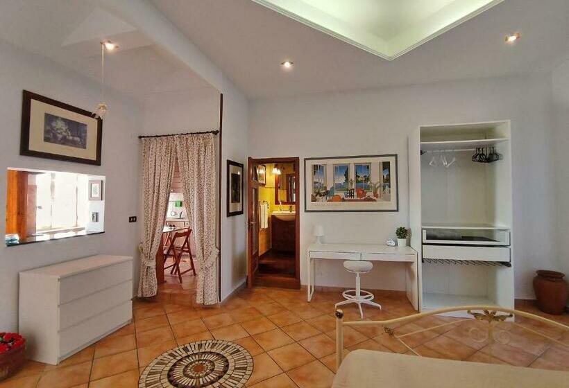 Bed and Breakfast Sole Luna Mare