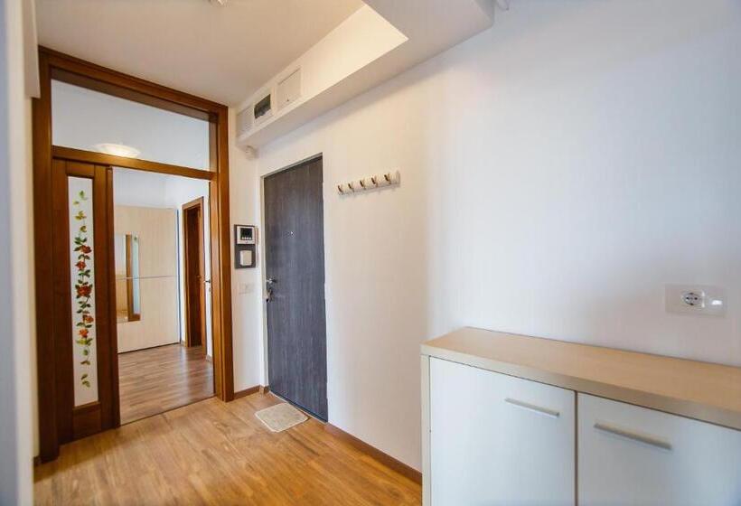 Central City Views Apartment