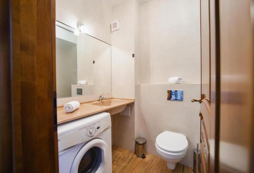 Central City Views Apartment