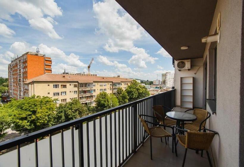 Central City Views Apartment