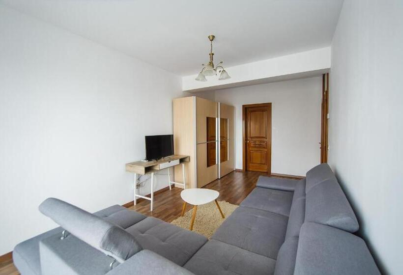 Central City Views Apartment