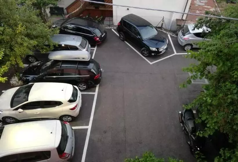 ホテル Albergo Vecellio