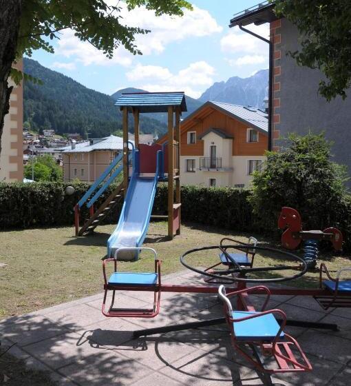 هتل Albergo Vecellio