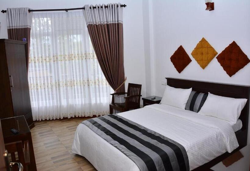 בית מלון כפרי Prince Palace