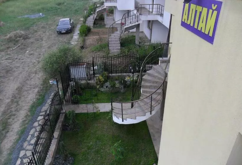 پانسیون Altay Guest House