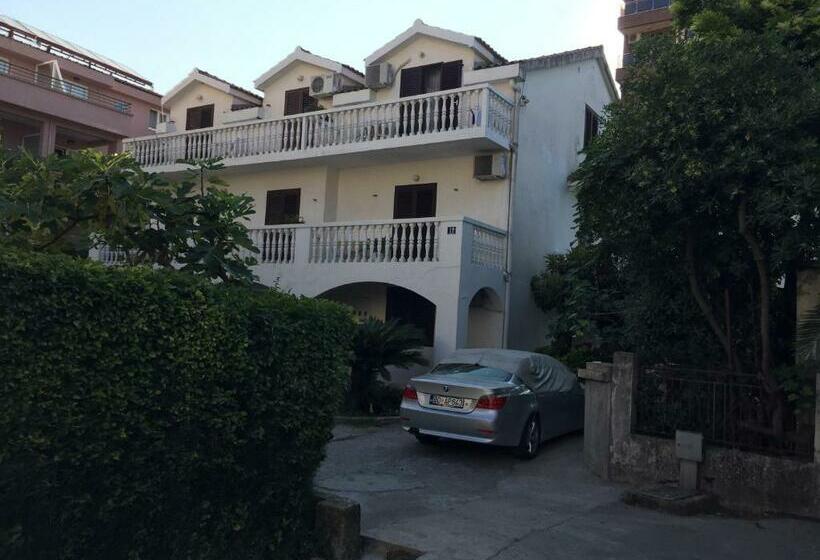 پانسیون House Irena