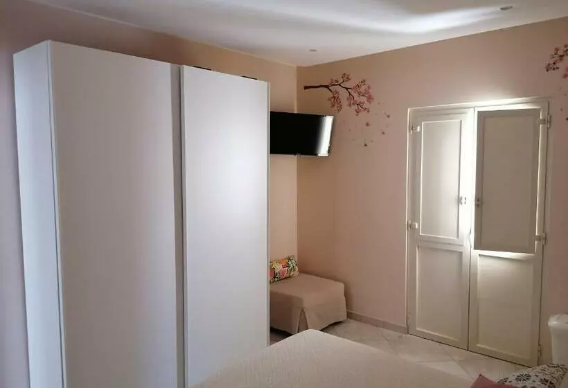 ペンション La Casetta Di Tiziana