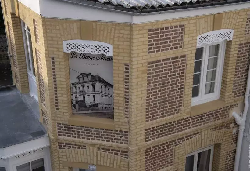 Отель De Charme La Bonne Adresse   Logis De France