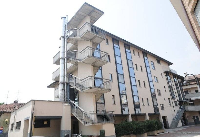 Отель Del Riale