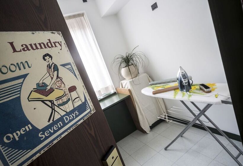 Отель Del Riale