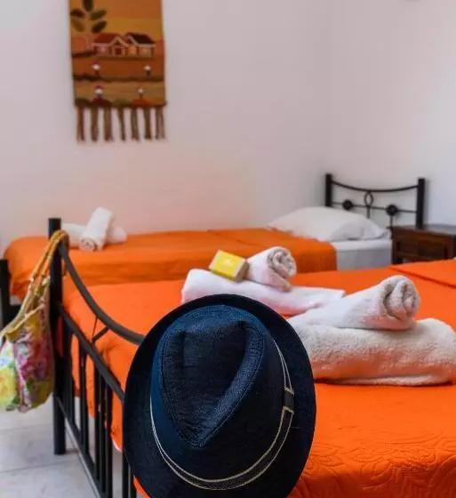 Отель Des Roses