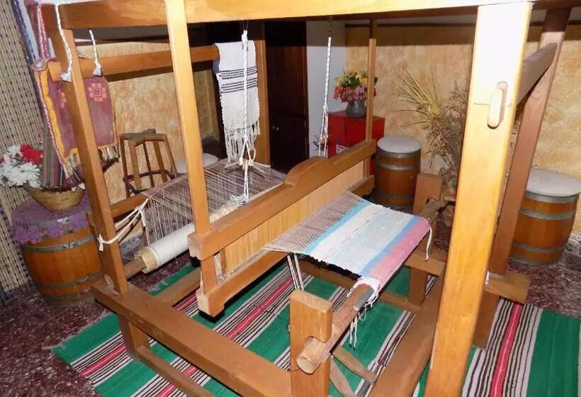 Отель Des Roses