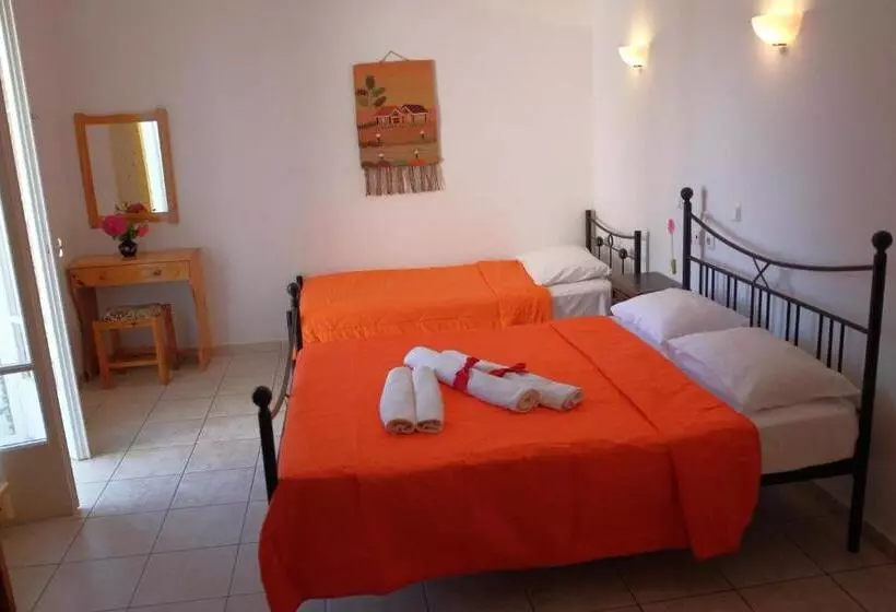 Отель Des Roses