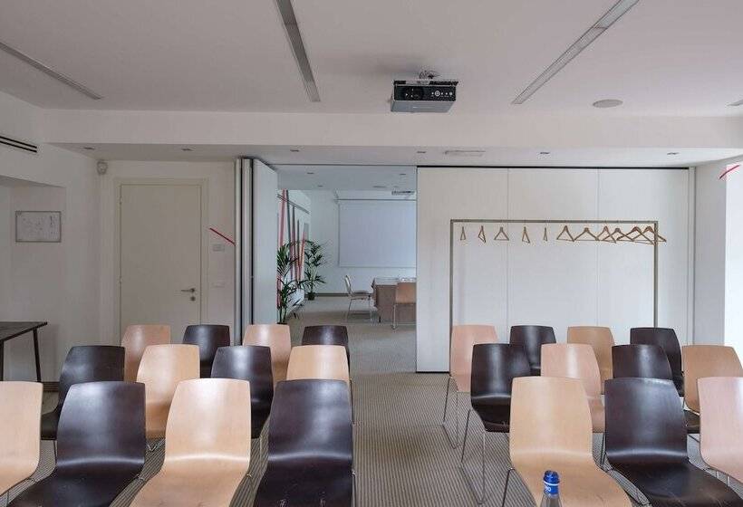 فندق Aiden By Best Western Jhd Dunant