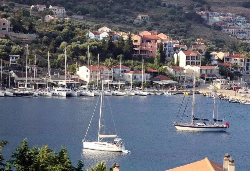 Отель Greka Ionian Suites & Villa