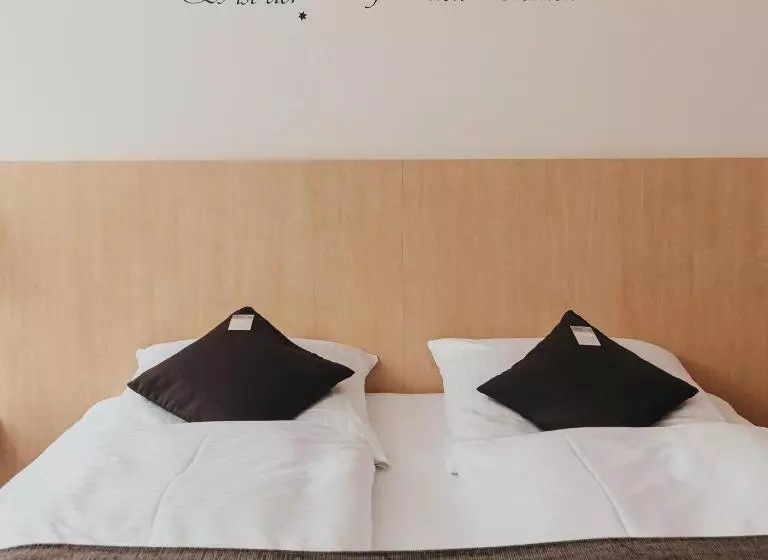 酒店 Gutsschänke Holsterfeld