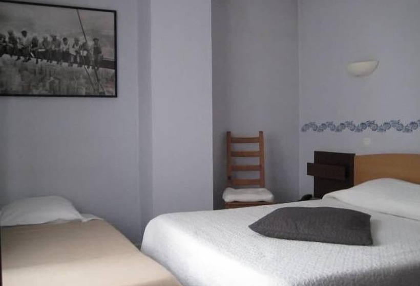 בית מלון כפרי Hôtel Le Domino