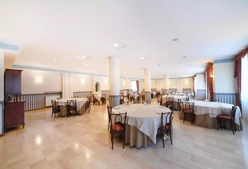 酒店 Italia & Lombardi