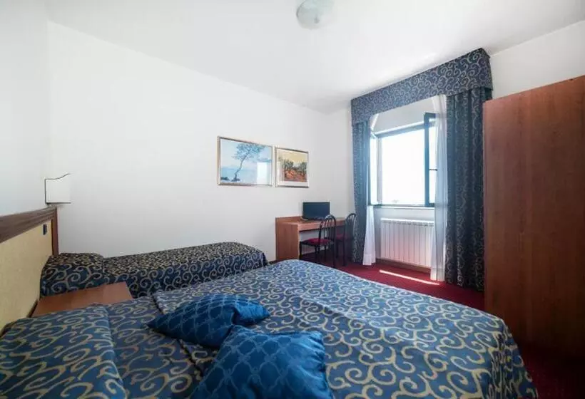 酒店 Italia & Lombardi