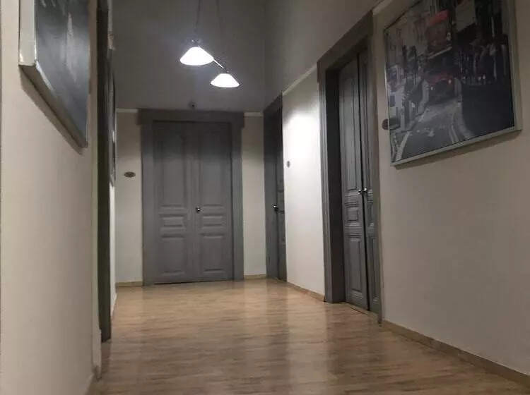 Отель Kentrikon