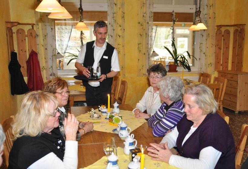 Otel Landgasthof Alter Bahnhof