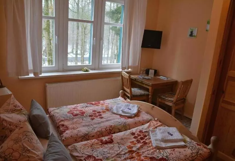 Отель Landgasthof Alter Bahnhof