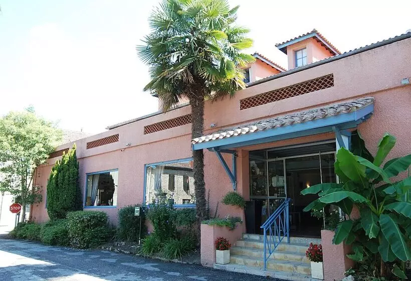 فندق Restaurant Des Thermes