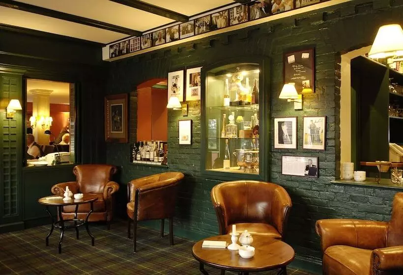 Отель Schloss Ludersburg Golf & Spa