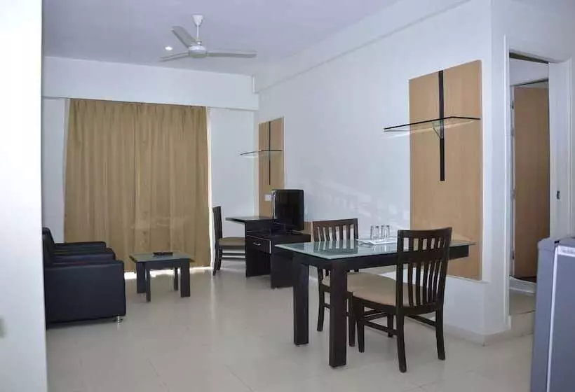 Отель Zip By Spree Hinjewadi