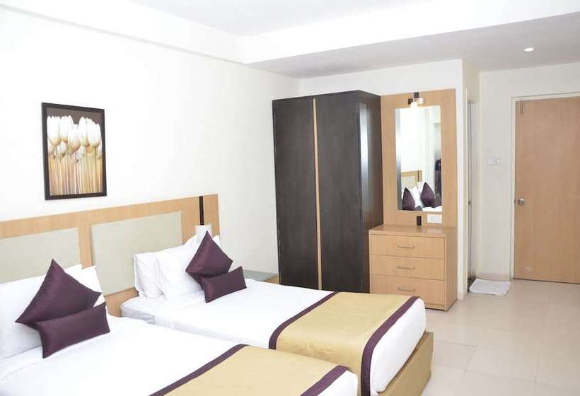 Отель Zip By Spree Hinjewadi