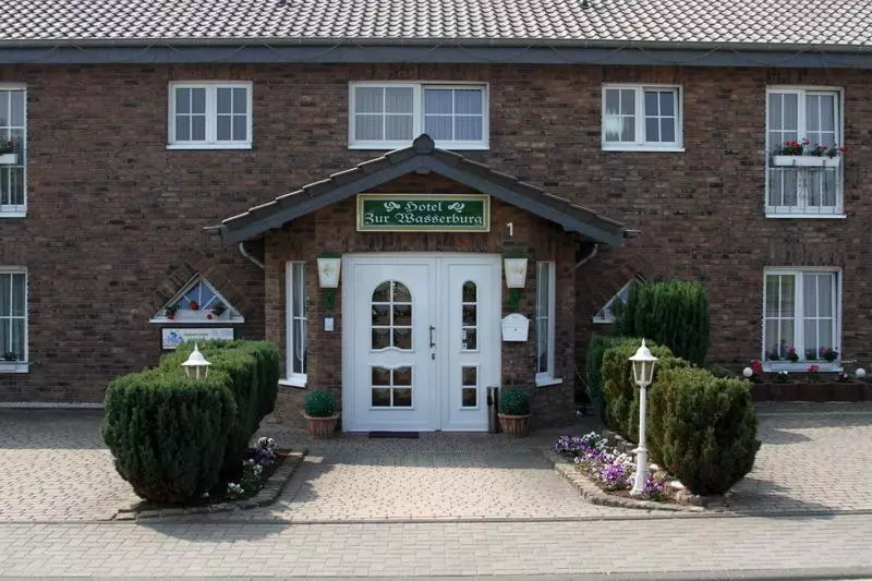 酒店 Zur Wasserburg