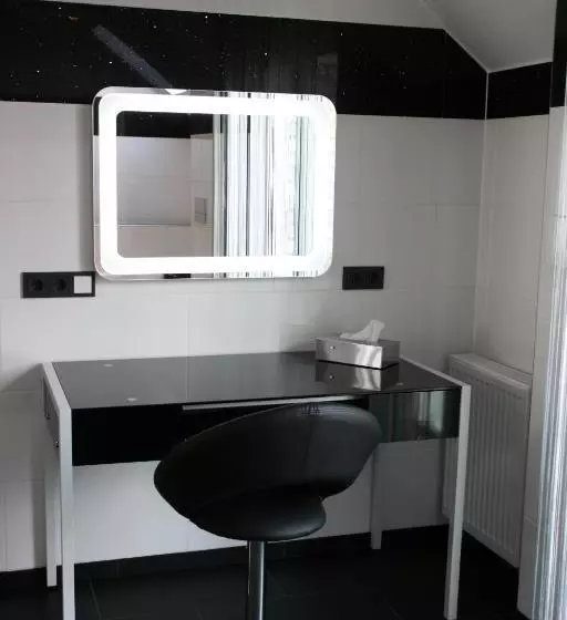 酒店 Zur Wasserburg