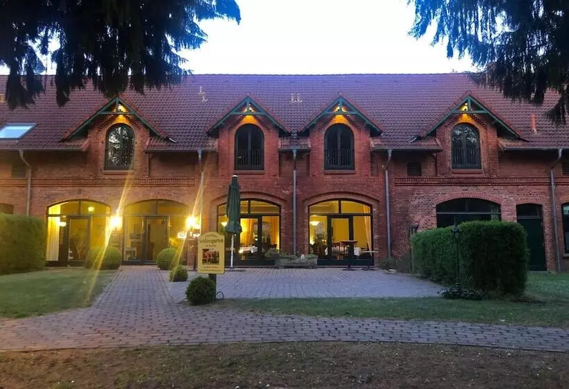 膳宿费 Gastehaus Schlossgarten