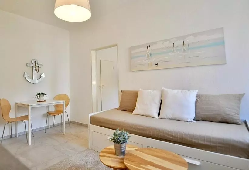 膳宿费 Gastehaus Schlossgarten