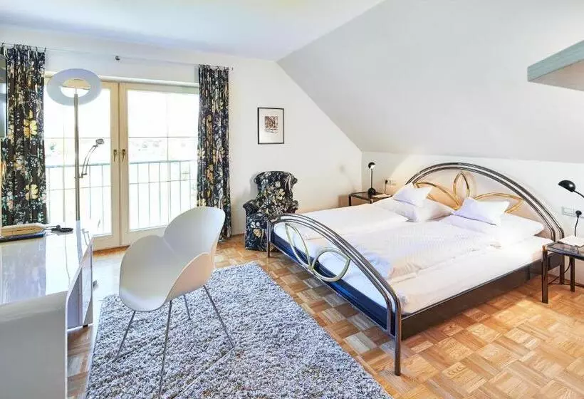 Reck S Hotel Restaurant