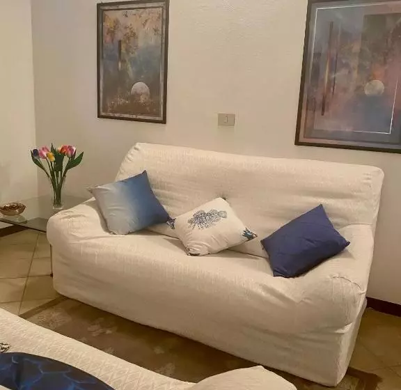 Apartment With Swimming Pool In Manerba Del Garda