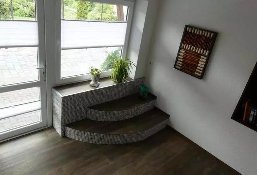 Blumenwerkstatt Mit Sauna Und Jacuzzi