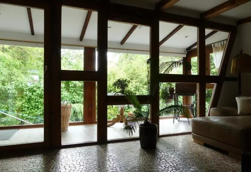 Blumenwerkstatt Mit Sauna Und Jacuzzi