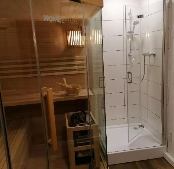 Blumenwerkstatt Mit Sauna Und Jacuzzi