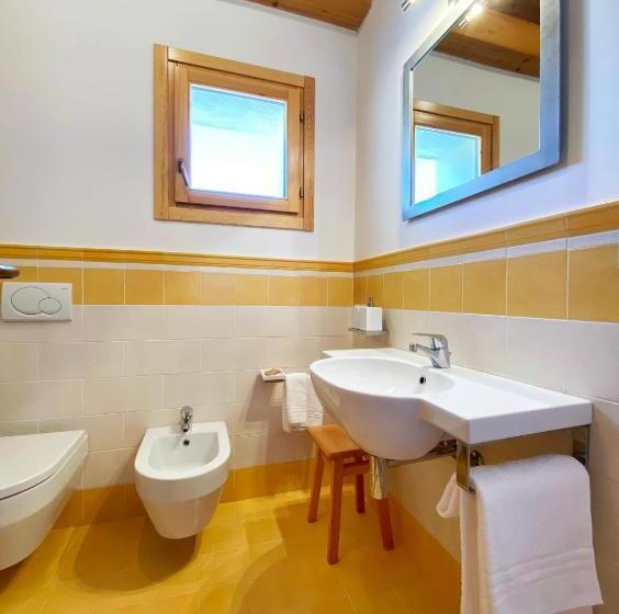 هتل Agriturismo La Cascina Di Opaco