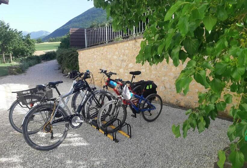 هتل Agriturismo La Cascina Di Opaco