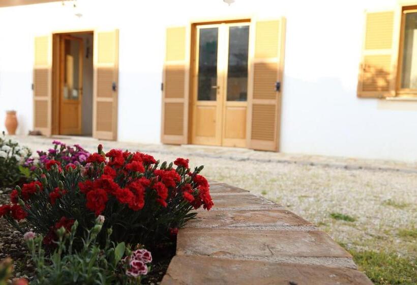 هتل Agriturismo La Cascina Di Opaco